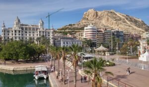 Living in Alicante, Spain – Interview With an Expat